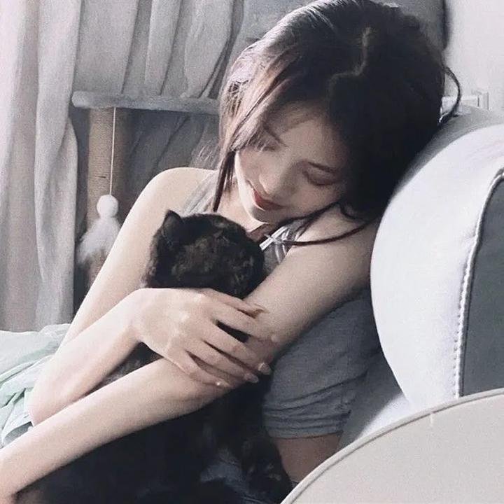 穿在乳头上的洞